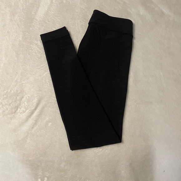 3/$60 Black Ivivva leggings - Picture 1 of 2